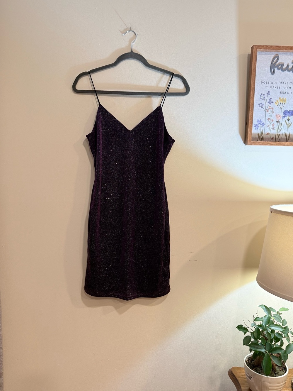 Women’s Sparkle Velvet Slip Dress in Deep Plum size L stretch